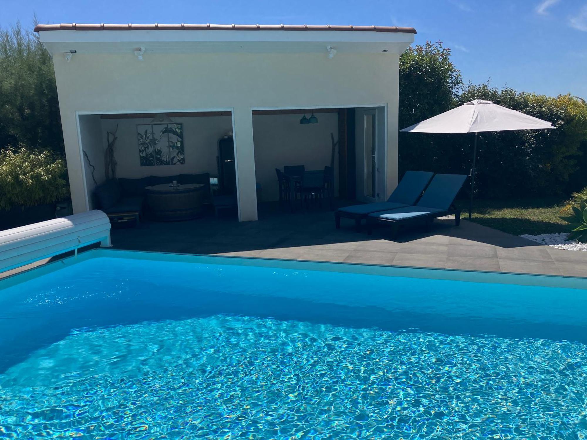 Gite Bambou Avec Piscine Saint-Andeol-le-Chateau Екстер'єр фото